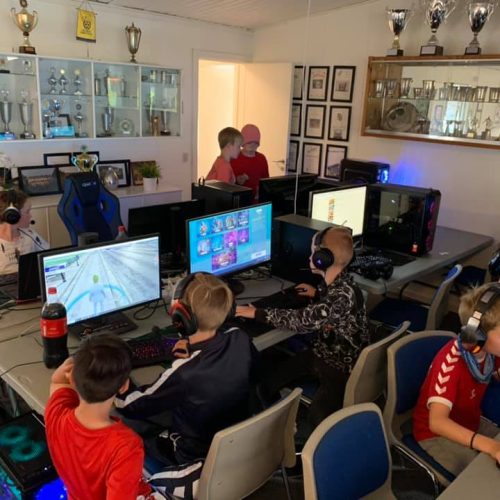 62602166_10157472088732664_2341785971311247360_n